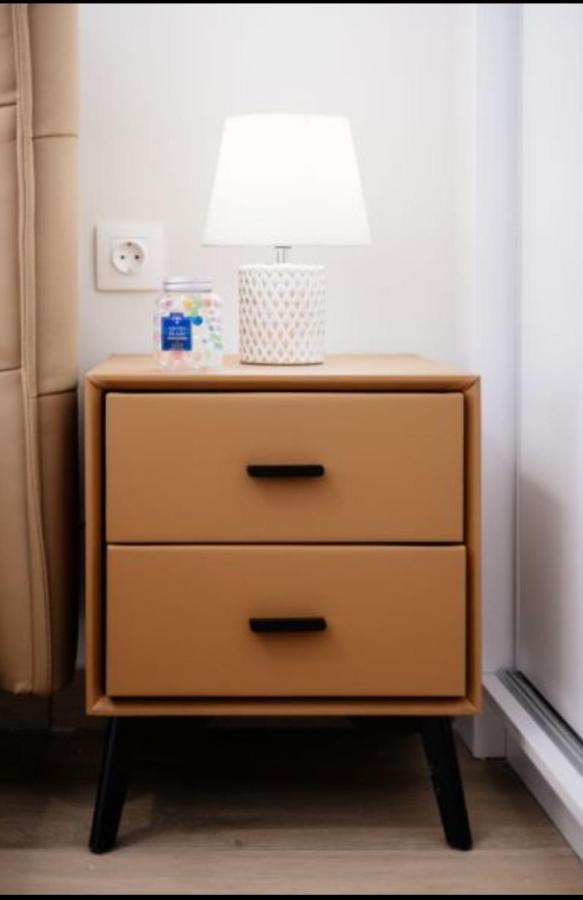 Brand New Apartment Nearby Metro Athens Ngoại thất bức ảnh