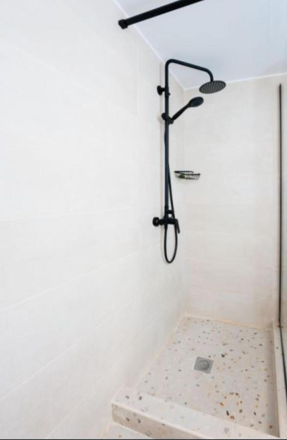 Brand New Apartment Nearby Metro Athens Ngoại thất bức ảnh