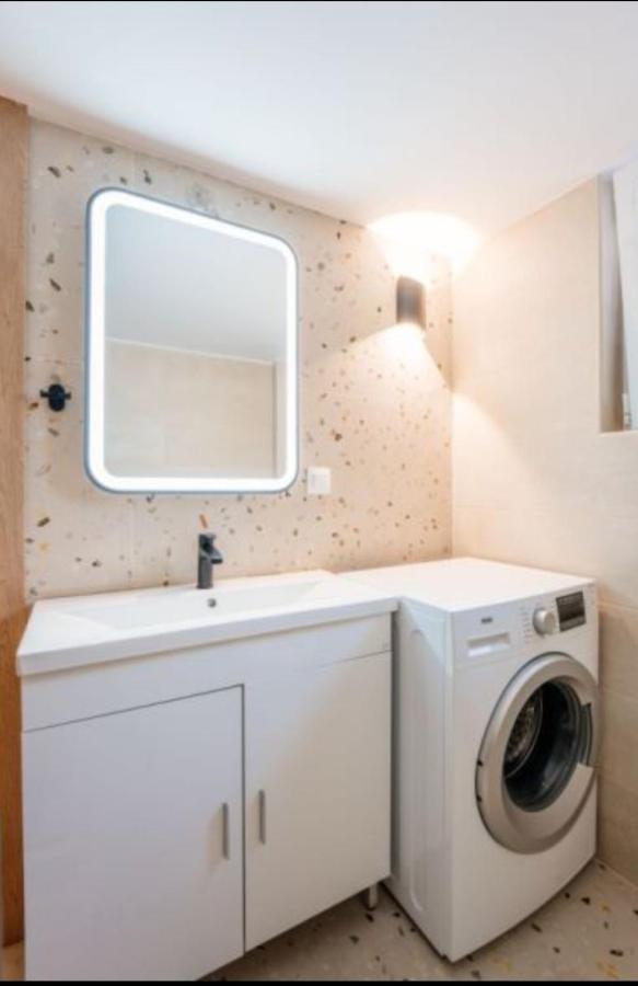 Brand New Apartment Nearby Metro Athens Ngoại thất bức ảnh