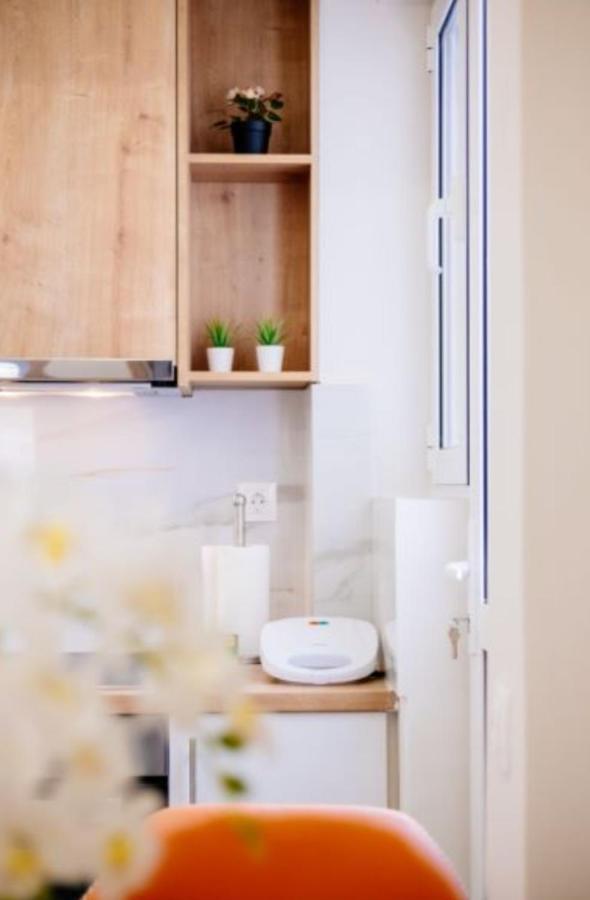 Brand New Apartment Nearby Metro Athens Ngoại thất bức ảnh
